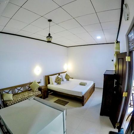 The Nook Otel Hikkaduwa Dış mekan fotoğraf
