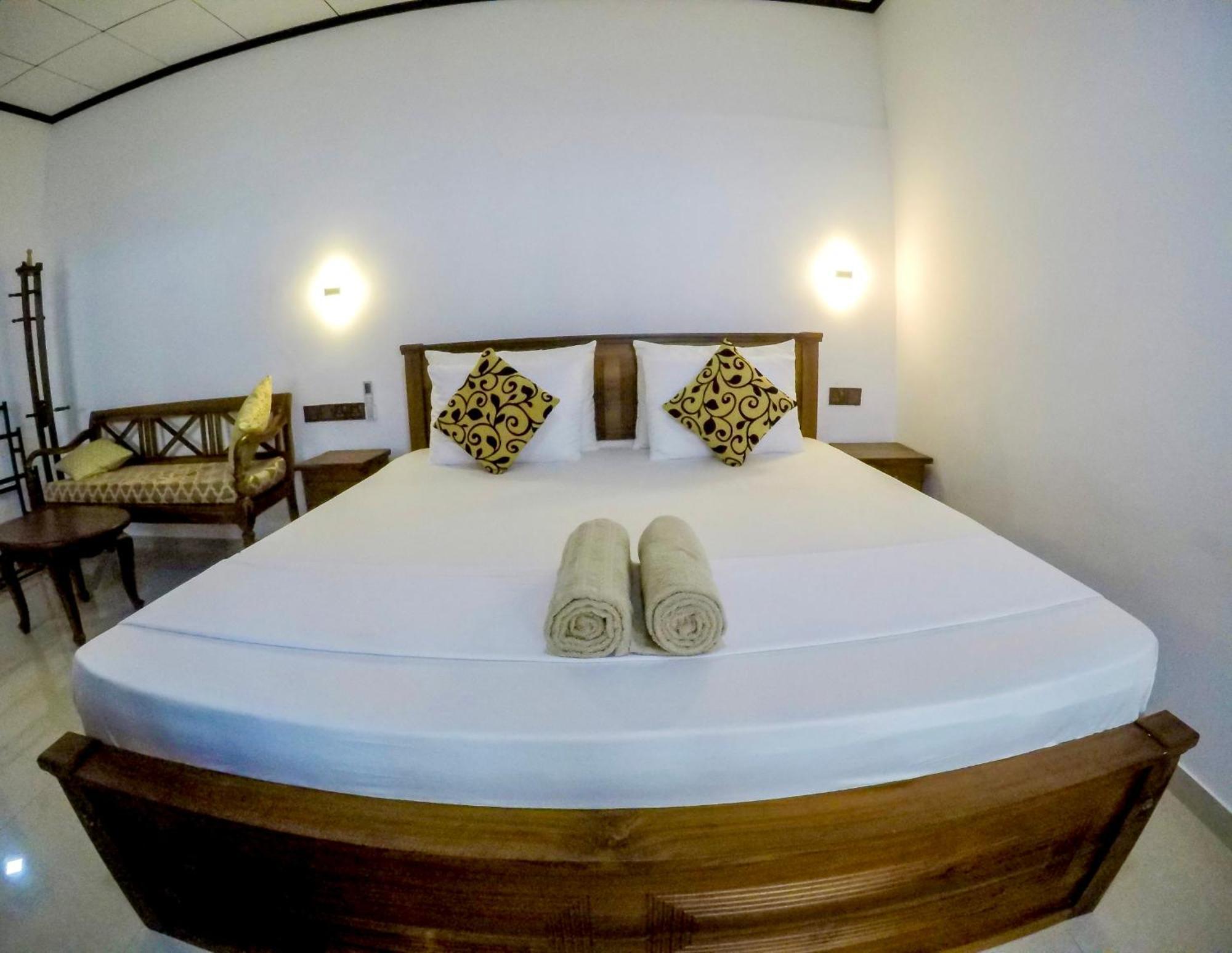 The Nook Otel Hikkaduwa Dış mekan fotoğraf